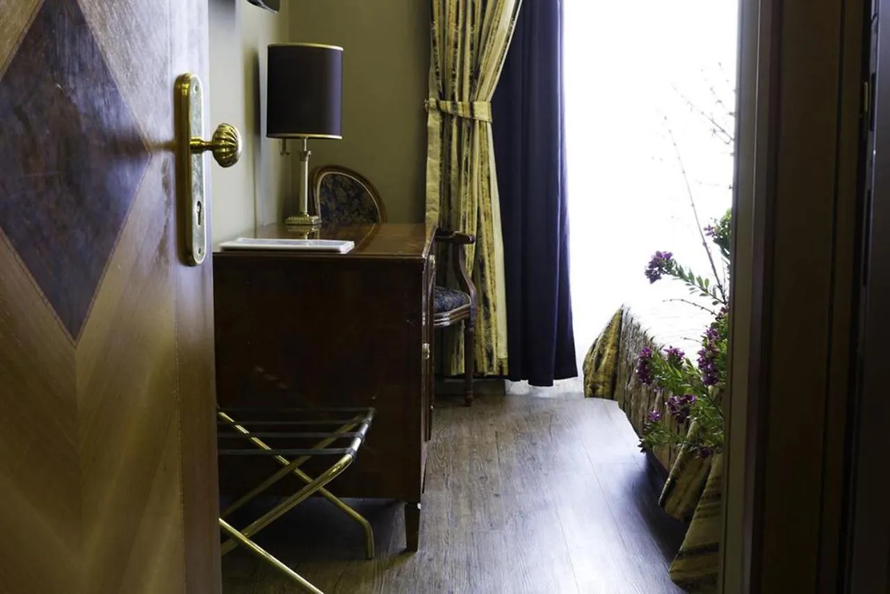 Vatican Top Accommodation Rom 2*,
